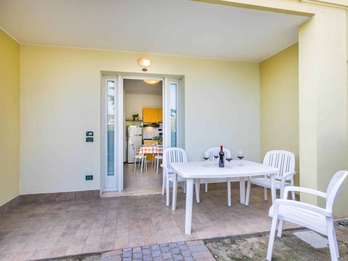 Apartment Robinia-Pinetine-4 By Interhome 杜纳维德 外观 照片